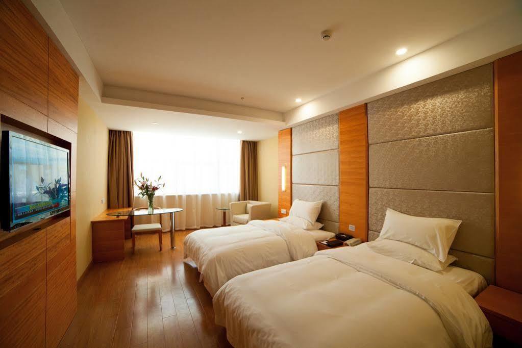 Starway Hotel Qidong Jianghai Middle Road 外观 照片